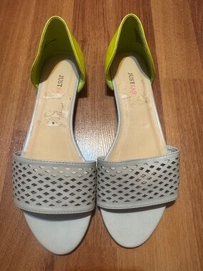 JustFab D'Orsay Flats in Gray and Neon Yellow